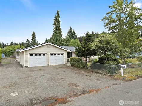 12607 136th Street E Puyallup WA 98374