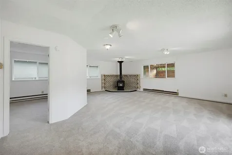 12607 136th Street E Puyallup WA 98374