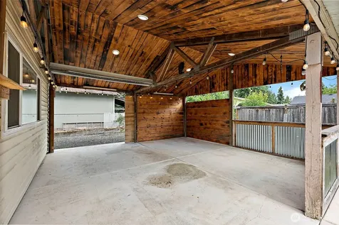 12607 136th Street E Puyallup WA 98374