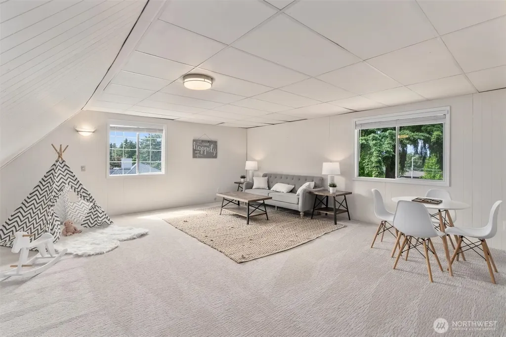2101 233rd Street SE Bothell WA 98021