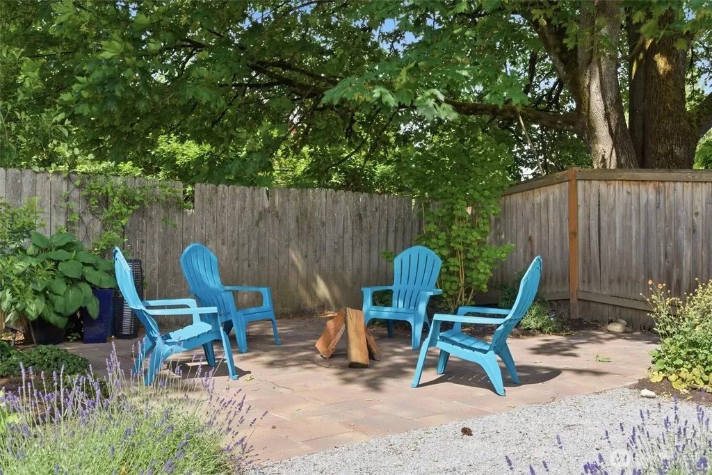 2101 233rd Street SE Bothell WA 98021