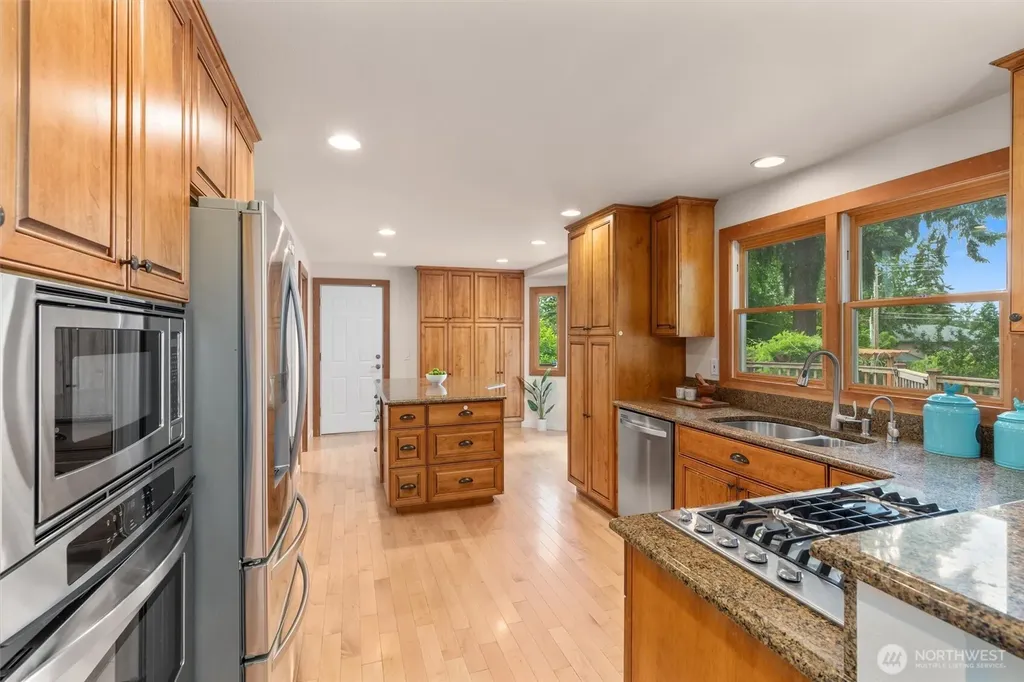 2101 233rd Street SE Bothell WA 98021