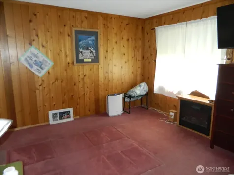 34 Bonaparte Avenue Tonasket WA 98855