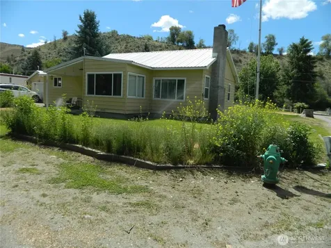 34 Bonaparte Avenue Tonasket WA 98855