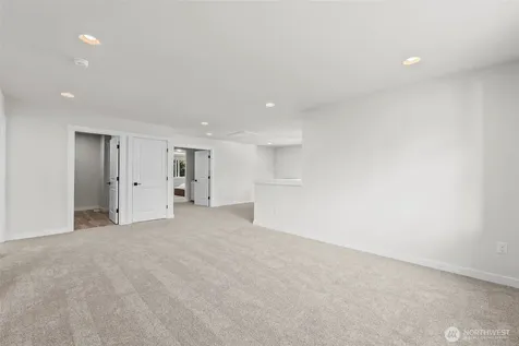 7160 90th Street Ct E Puyallup WA 98371