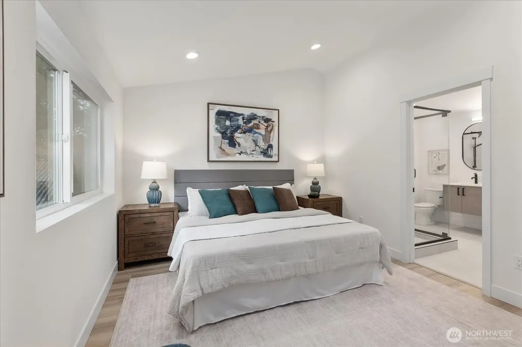 10330 Ashworth Avenue N Seattle WA 98133