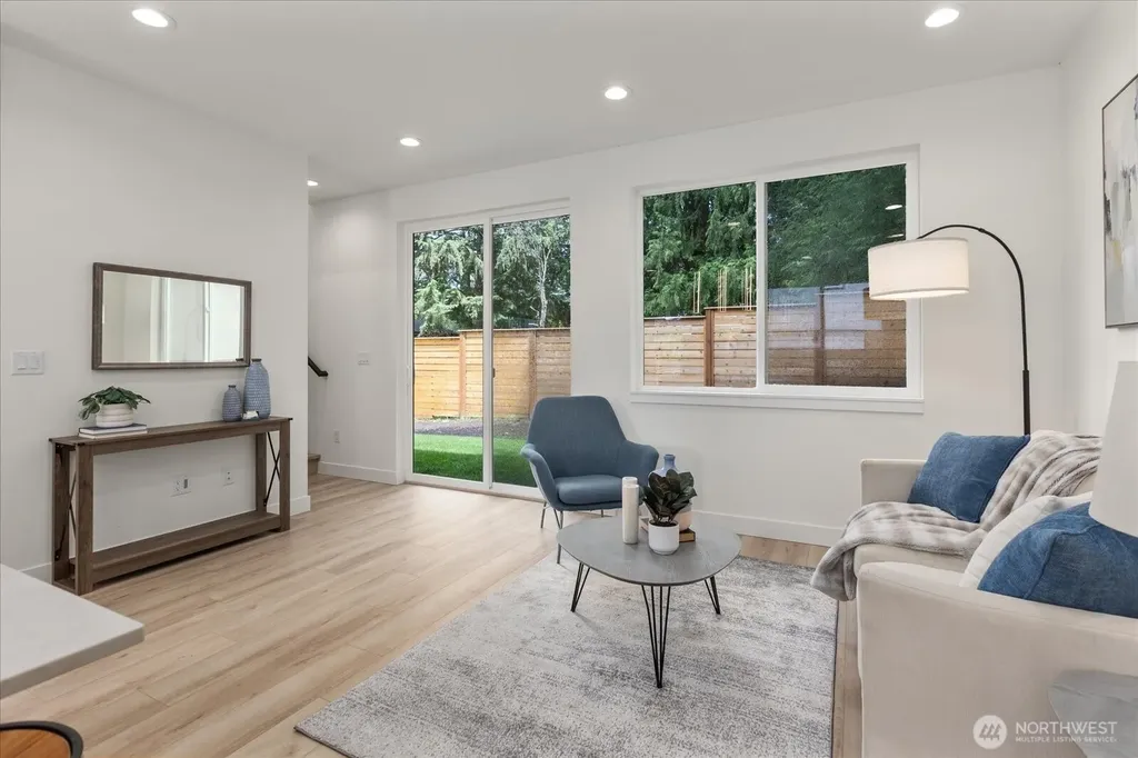 10330 Ashworth Avenue N Seattle WA 98133