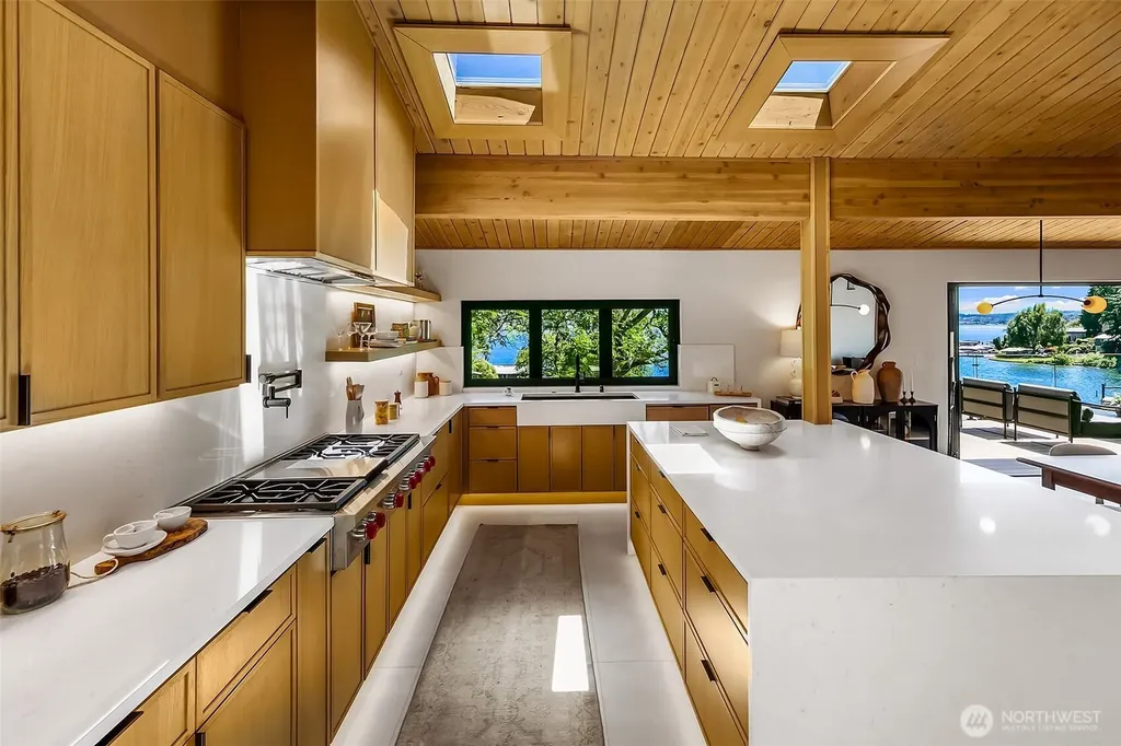 7936 Seward Park Avenue S Seattle WA 98118