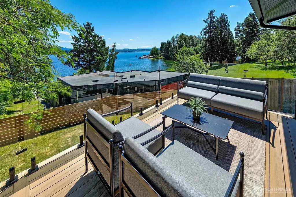 7936 Seward Park Avenue S Seattle WA 98118