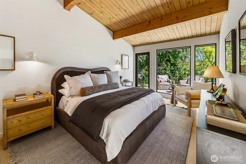 7936 Seward Park Avenue S Seattle WA 98118