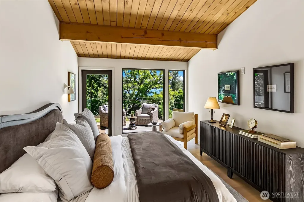 7936 Seward Park Avenue S Seattle WA 98118