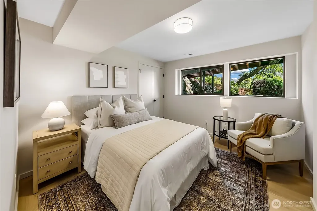 7936 Seward Park Avenue S Seattle WA 98118