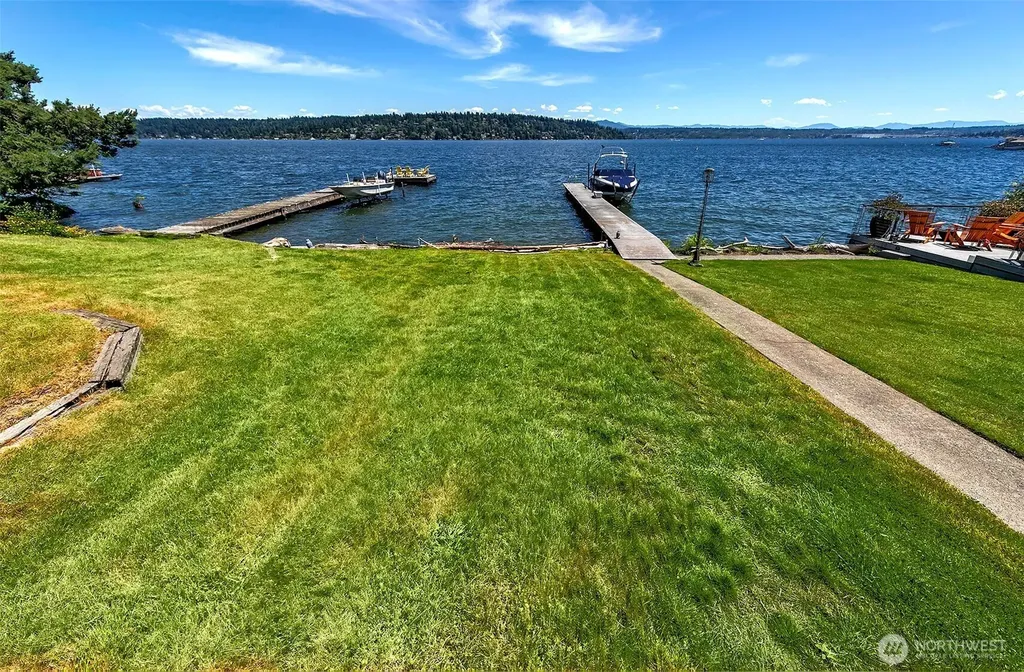 7936 Seward Park Avenue S Seattle WA 98118