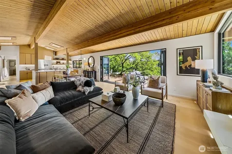 7936 Seward Park Avenue S Seattle WA 98118