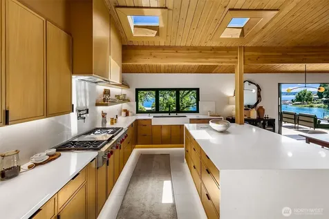 7936 Seward Park Avenue S Seattle WA 98118