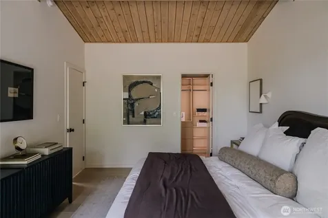 7936 Seward Park Avenue S Seattle WA 98118
