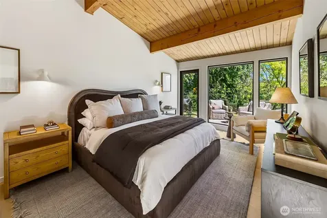 7936 Seward Park Avenue S Seattle WA 98118