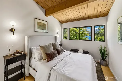 7936 Seward Park Avenue S Seattle WA 98118