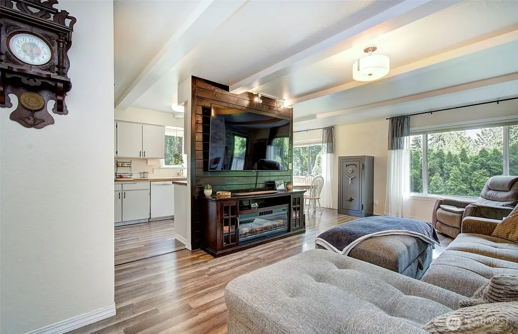 153 Monticello Drive Longview WA 98632