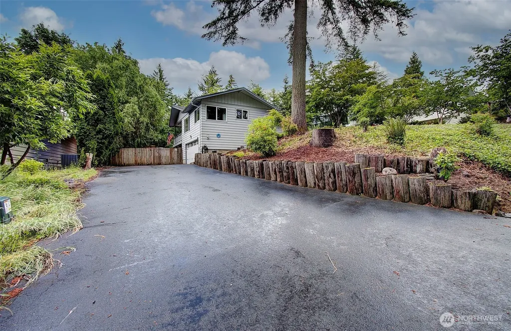 153 Monticello Drive Longview WA 98632