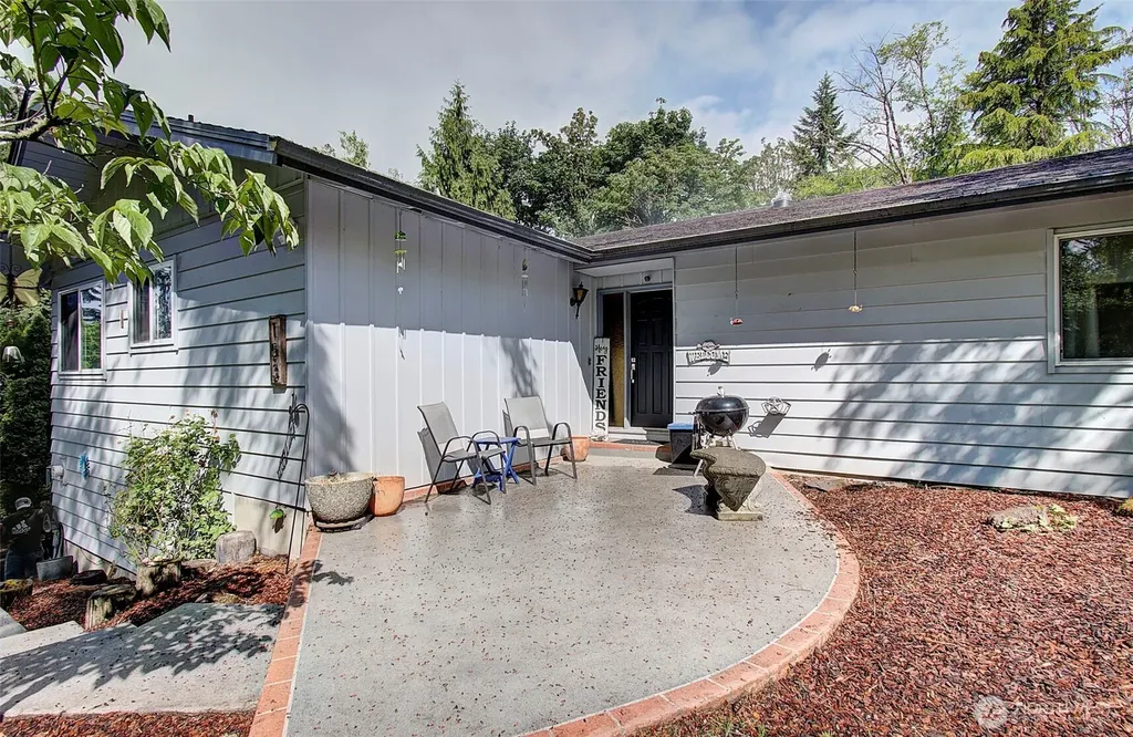 153 Monticello Drive Longview WA 98632