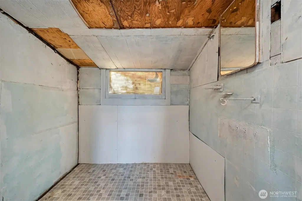 504 W 1st Street Nooksack WA 98276