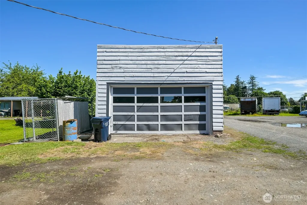 504 W 1st Street Nooksack WA 98276