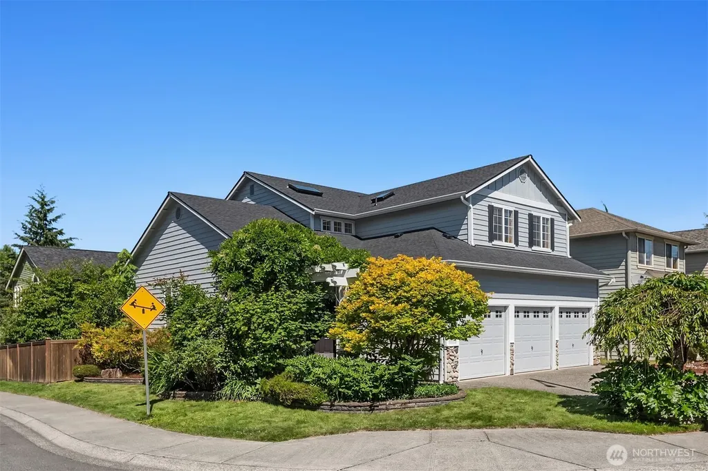 18430 11th Drive SE Bothell WA 98012