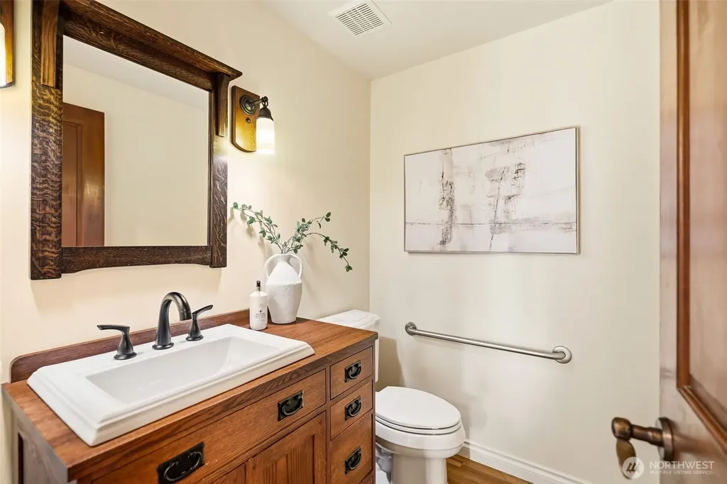 11113 NE 38th Place Bellevue WA 98004