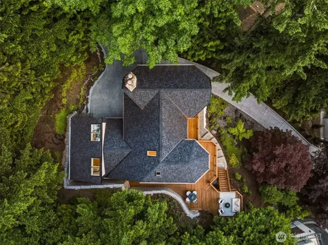 11113 NE 38th Place Bellevue WA 98004