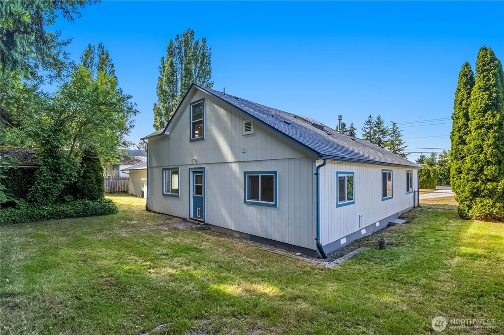 2932 E Fir Street Mount Vernon WA 98273