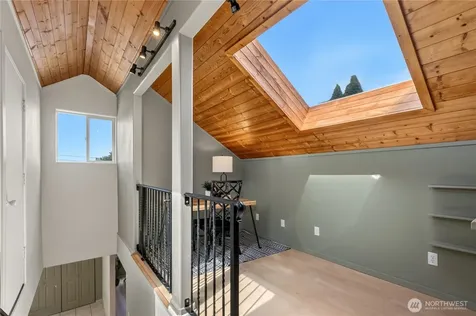 2932 E Fir Street Mount Vernon WA 98273