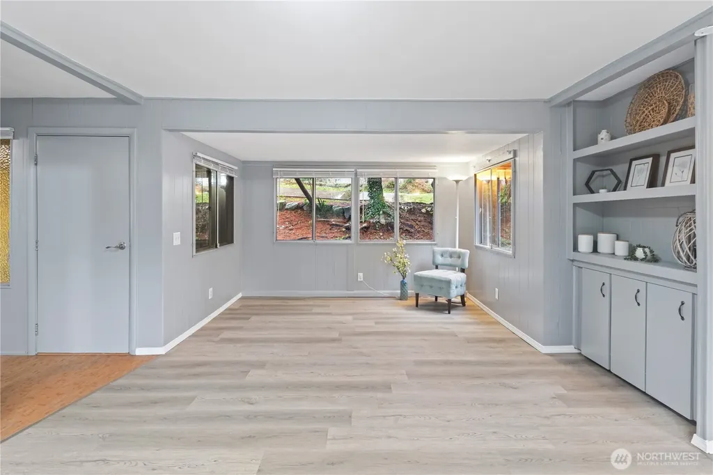 2284 Yew Street Road Bellingham WA 98229