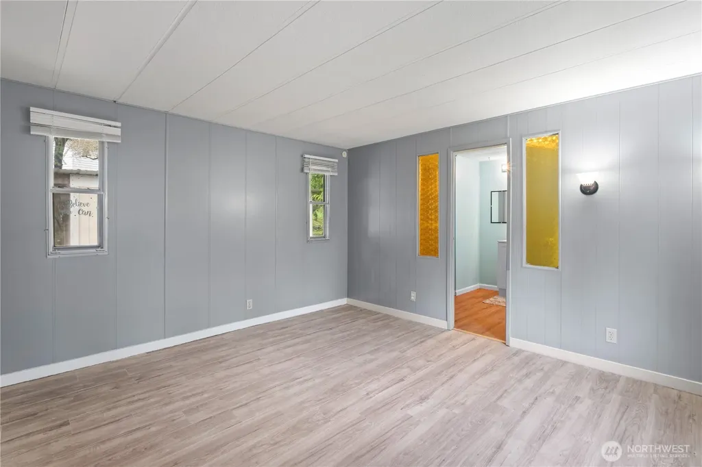 2284 Yew Street Road Bellingham WA 98229