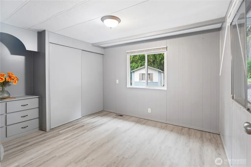 2284 Yew Street Road Bellingham WA 98229