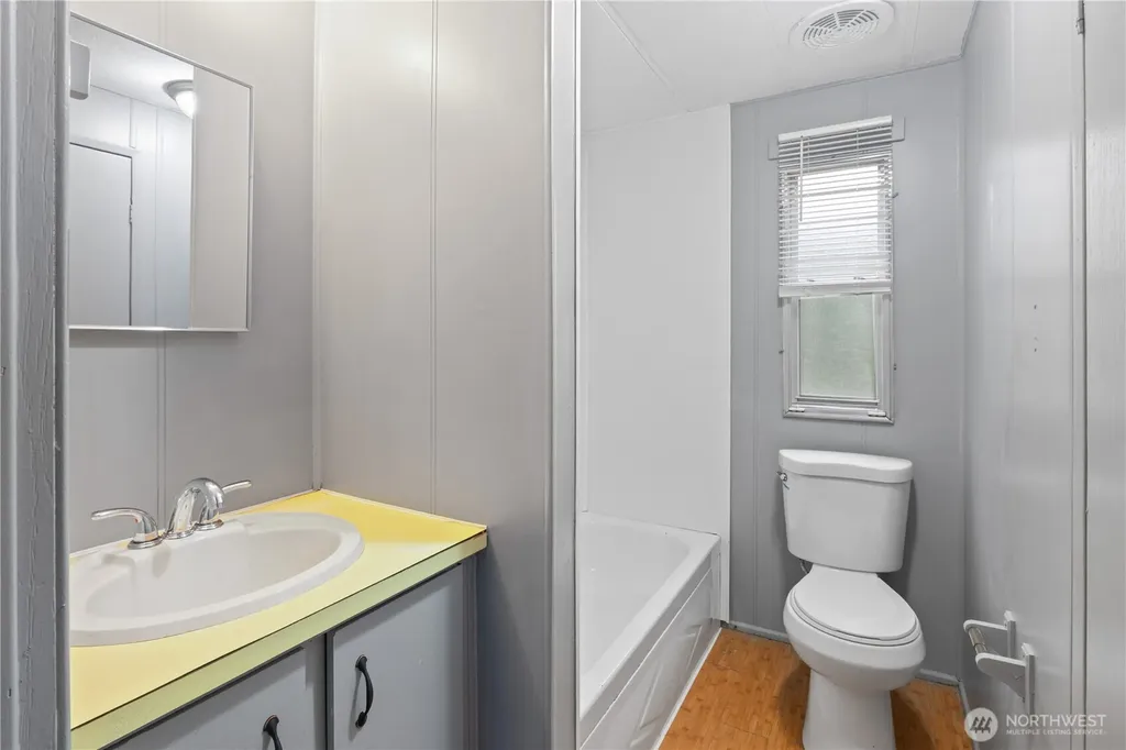 2284 Yew Street Road Bellingham WA 98229