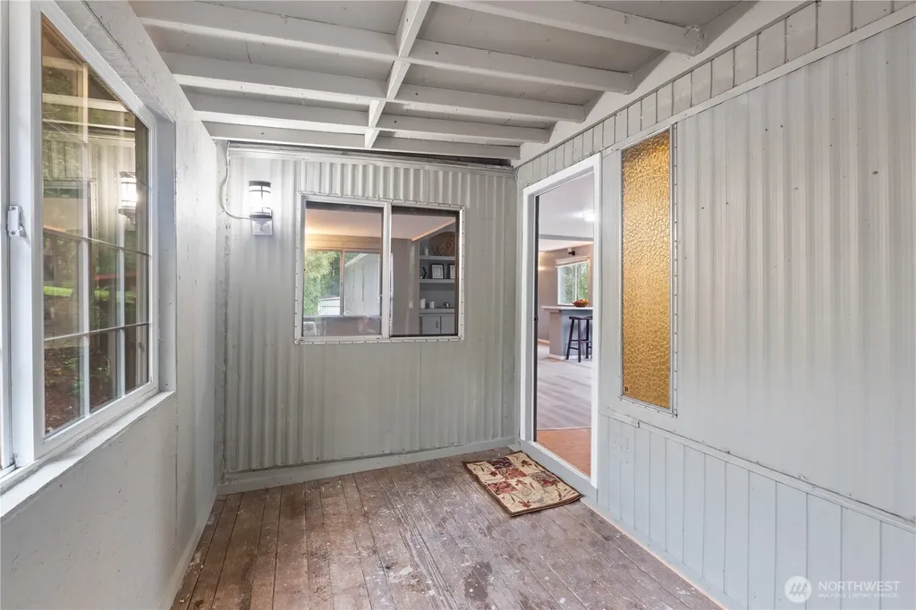 2284 Yew Street Road Bellingham WA 98229