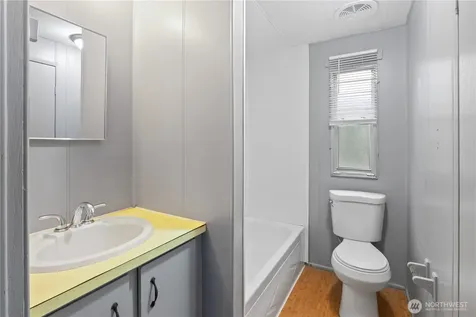 2284 Yew Street Road Bellingham WA 98229