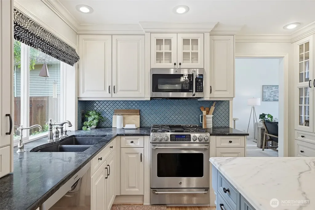 8128 NE 158tth Street Kenmore WA 98028