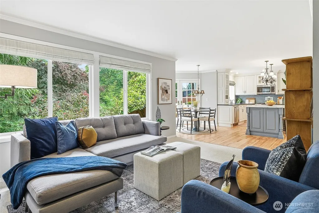 8128 NE 158tth Street Kenmore WA 98028