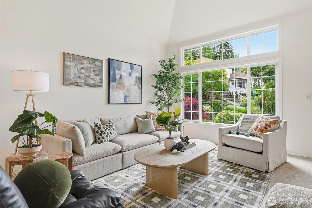 8128 NE 158tth Street Kenmore WA 98028