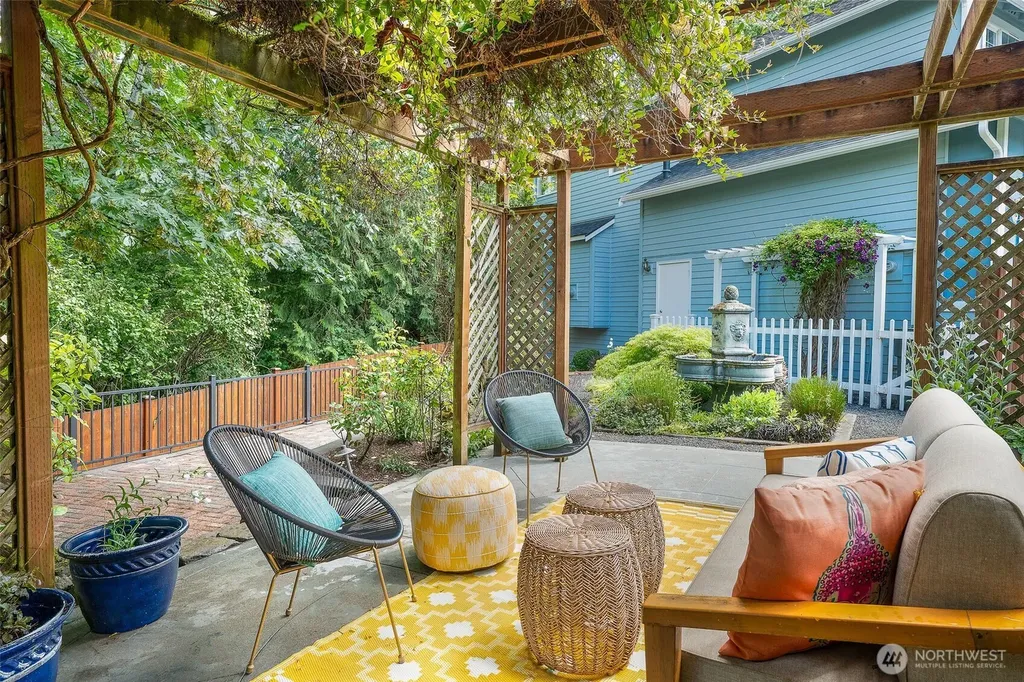 8128 NE 158tth Street Kenmore WA 98028