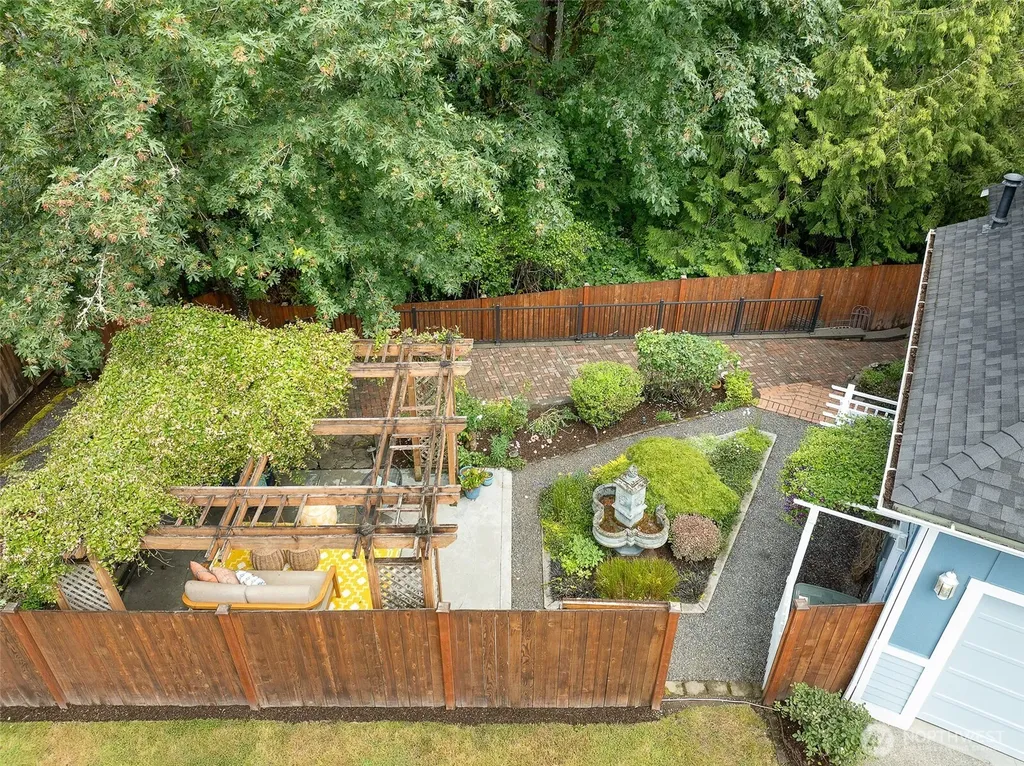 8128 NE 158tth Street Kenmore WA 98028