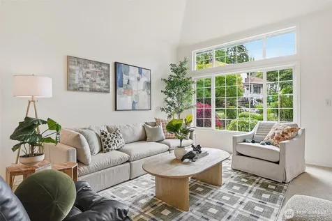 8128 NE 158tth Street Kenmore WA 98028
