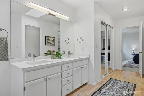 8128 NE 158tth Street Kenmore WA 98028
