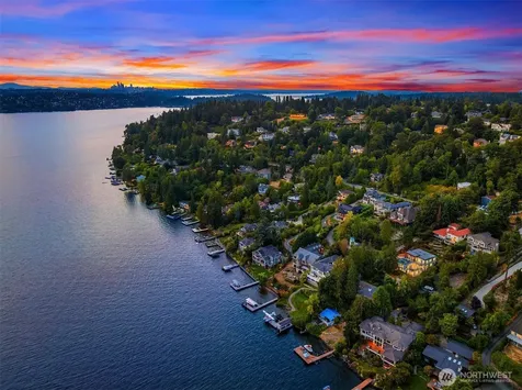 8243 W Mercer Way Mercer Island WA 98040