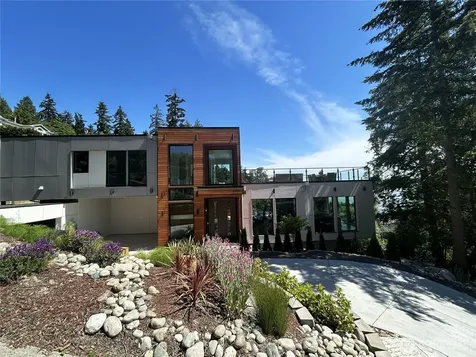 8243 W Mercer Way Mercer Island WA 98040