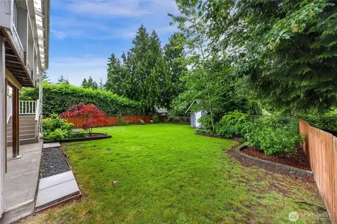 11126 159th Avenue NE Redmond WA 98052