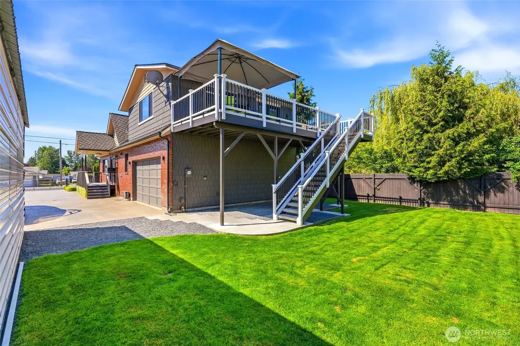 423 106th Place SW Everett WA 98204