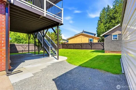 423 106th Place SW Everett WA 98204